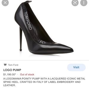 Tom Ford Logo pump 38